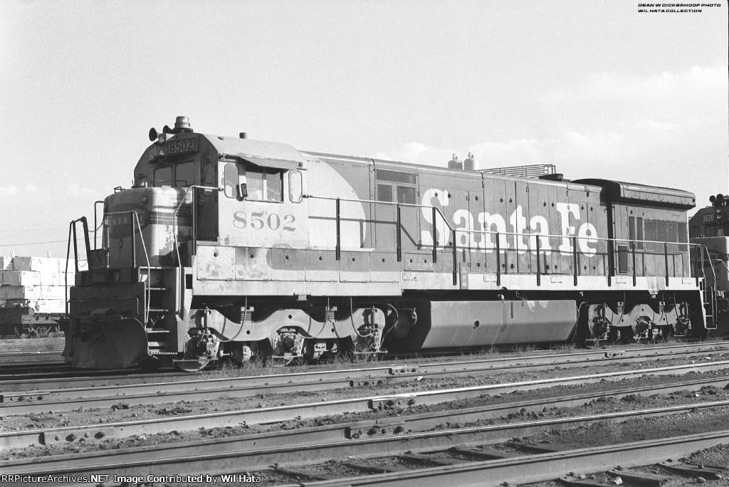 Santa Fe U33C 8502
